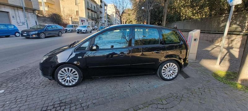 Usata Ford C-MAX Ghia 110 CV (80 kW) 2005 Monovolume