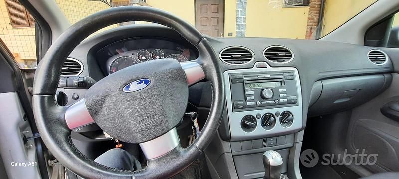 Usata Ford Focus 2007 Grigio Berlina