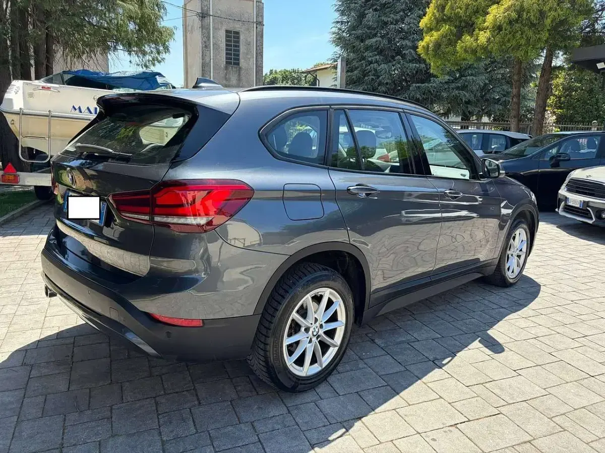 Usata BMW X1 140 CV (102 kW) 2020 Grigio SUV