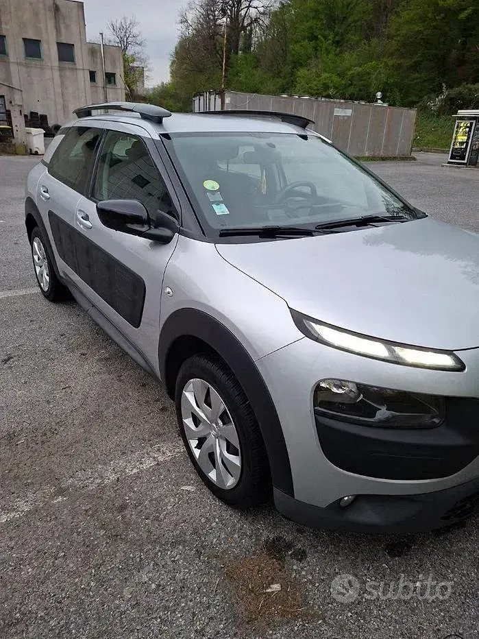 Usata Citroën C4 Cactus 99 CV (72 kW) 2015 Grigio Utilitaria