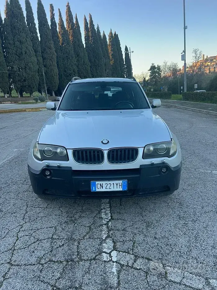 Usata BMW X3 150 CV (110 kW) 2005 Grigio SUV