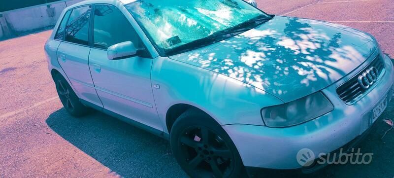 Usata Audi A3 101 CV (74 kW) 2002 Grigio Berlina