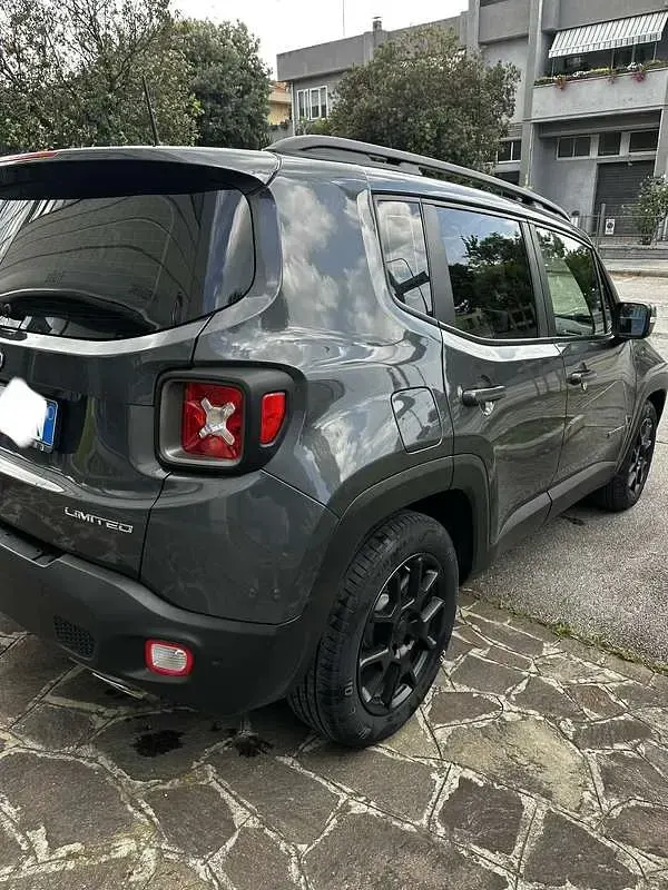 Usata Jeep Renegade Limited 150 CV (110 kW) 2021 Grigio SUV
