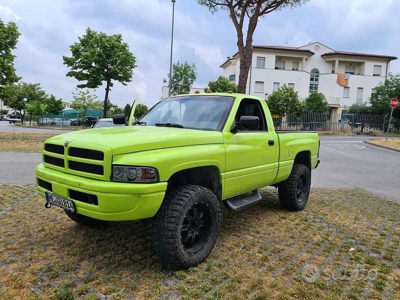 Usata Dodge Ram 231 CV (169 kW) 1994 Verde Pick-up
