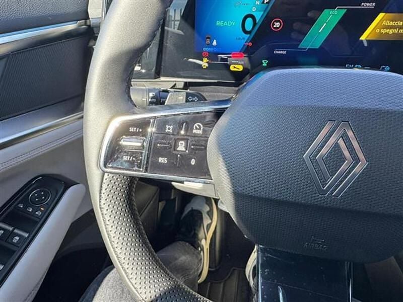 Nuova Renault Espace Iconic 200 CV (147 kW) 2025 Grigio scuro SUV
