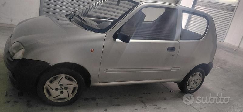Usata Fiat Seicento 39 CV (28 kW) 1999 Grigio Utilitaria