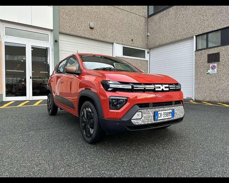 Usata Dacia Spring Extreme 47 kW (65 CV) 2024 Brick red Utilitaria