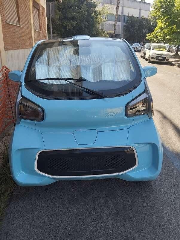 Blu/azzurro Usata 2022 XEV Yoyo Due volumi | 8500 € (Buon prezzo) - Immagine 1/4
