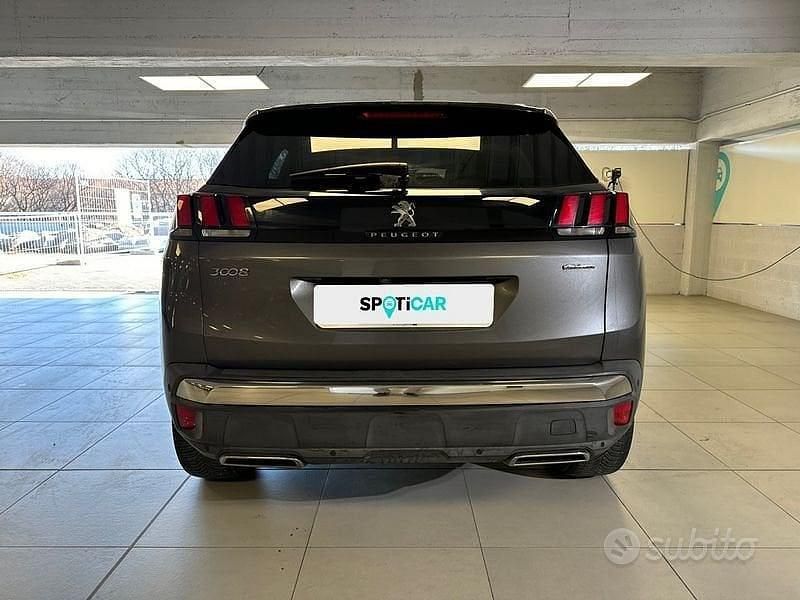 Usata Peugeot 3008 GT-line 131 CV (96 kW) 2016 Grigio SUV