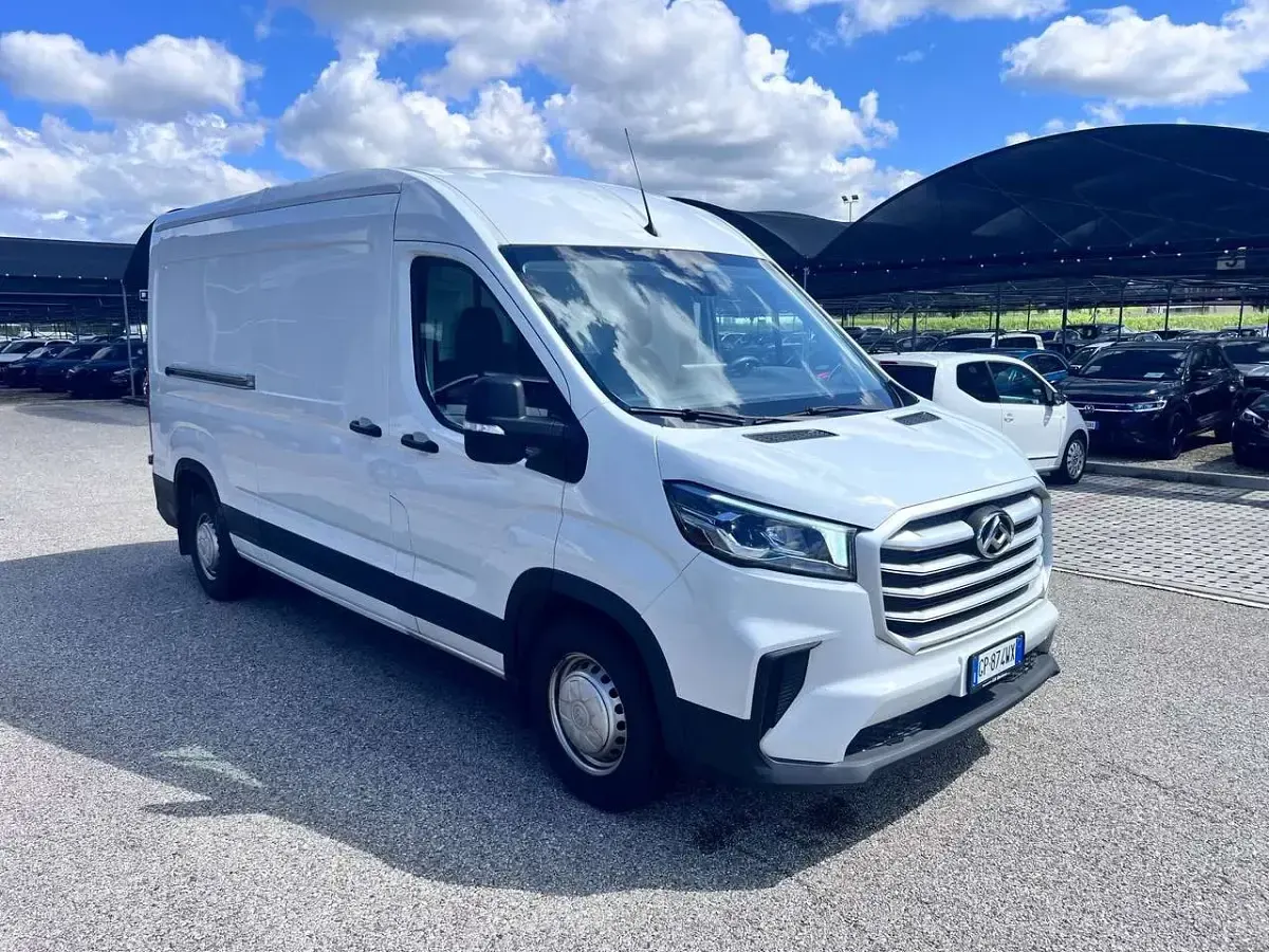Usata Maxus V90 150 CV (110 kW) 2023 Bianco Furgone