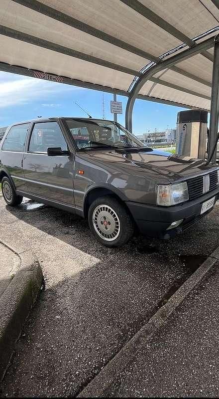 Usata Fiat Uno 105 CV (77 kW) 1985 Utilitaria
