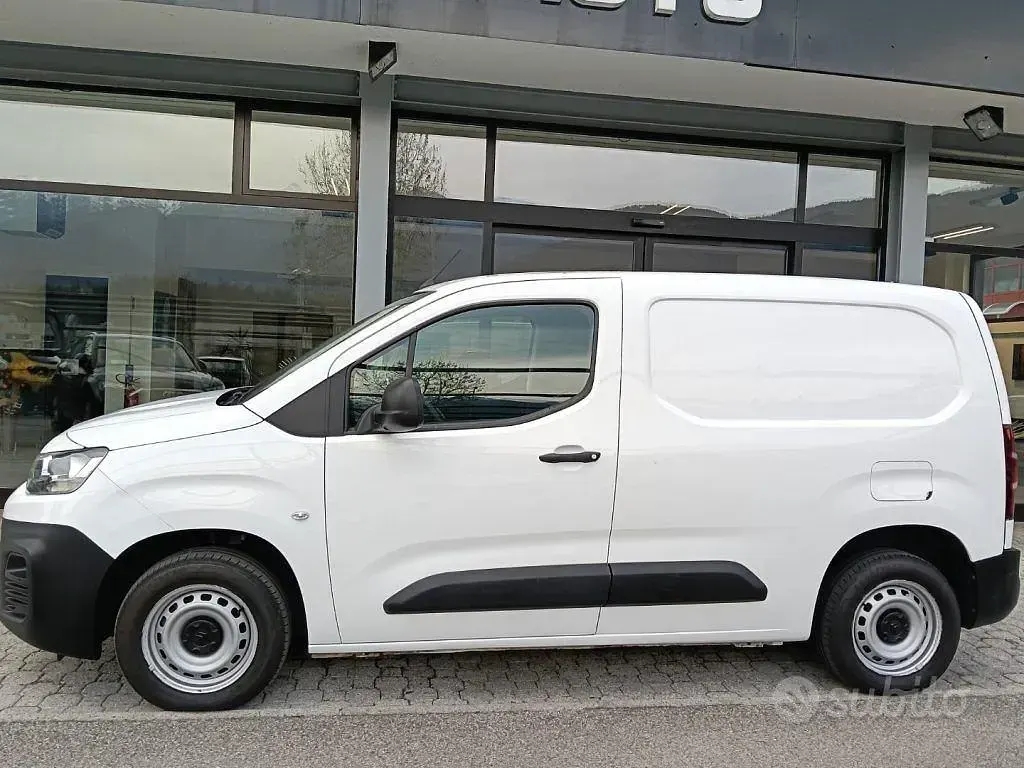 Usata Citroën e-Berlingo 102 CV (75 kW) 2020 Bianco Monovolume