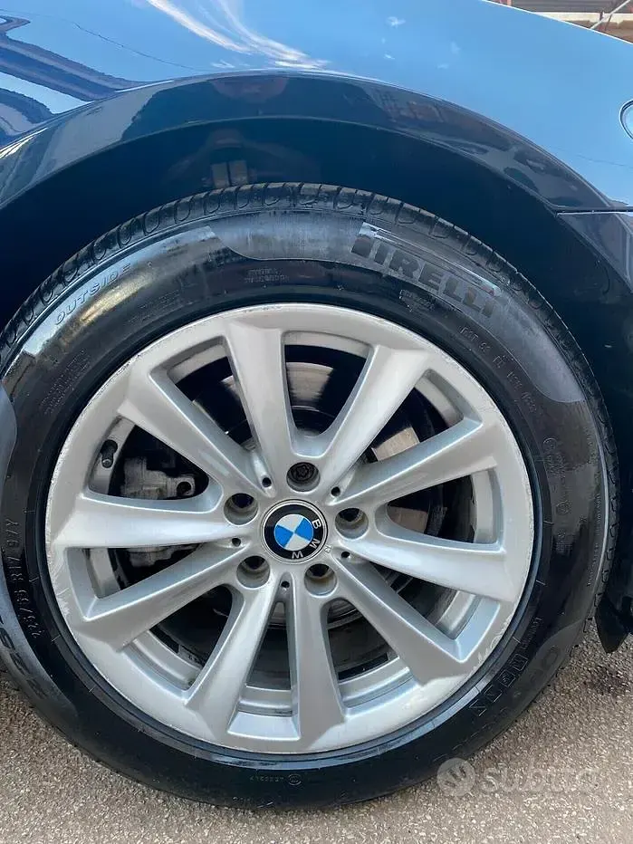 Usata BMW 520 Luxury Line 184 CV (135 kW) 2014 Blu Station wagon