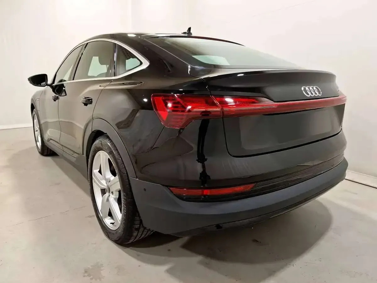 Usata Audi e-tron Ambiente 230 kW (313 CV) 2021 Nero SUV