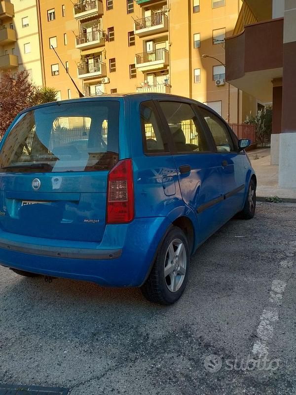 Usata Fiat Idea 95 CV (69 kW) 2005 Monovolume