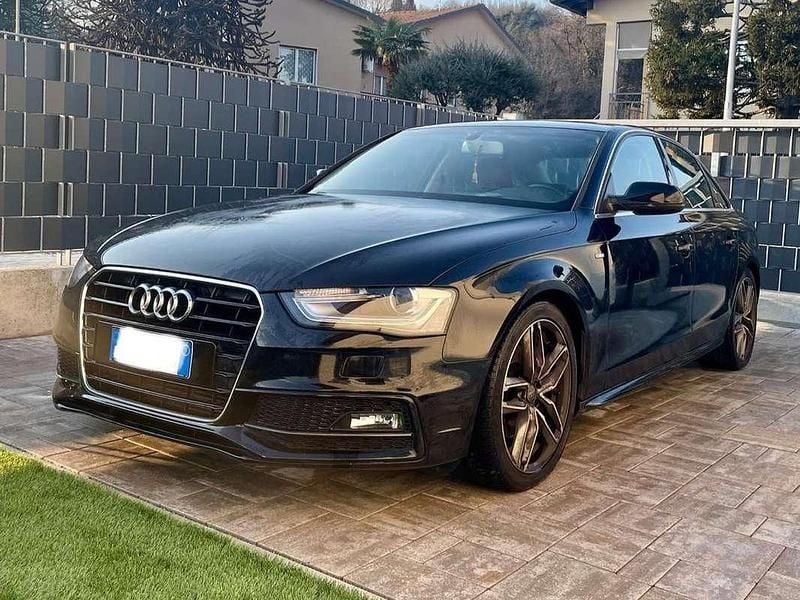 Usata Audi A4 Ambiente 120 CV (88 kW) 2015 Nero Berlina