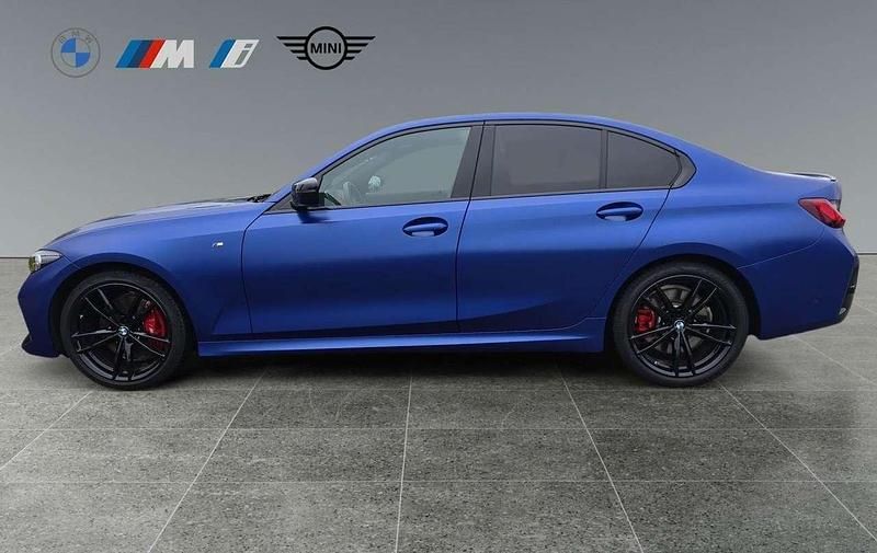 Usata BMW 330 M Sport 245 CV (180 kW) 2024 Frozen portimau Berlina