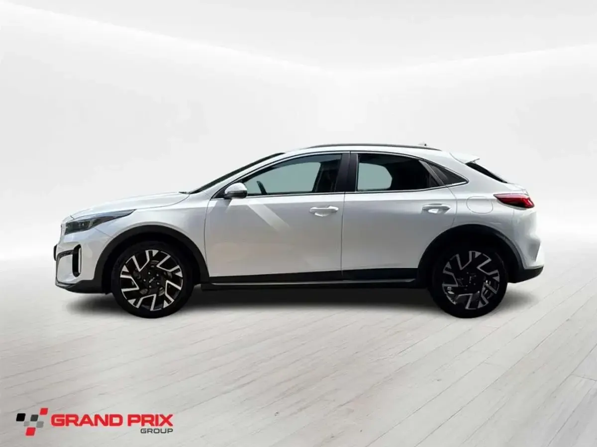 Usata Kia XCeed 136 CV (100 kW) 2024 Bianco SUV