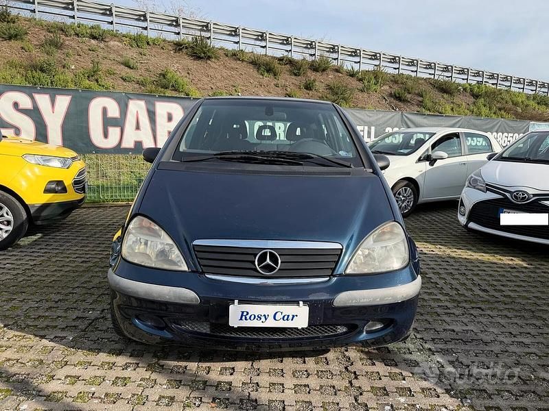 Usata Mercedes A170 Classic 95 CV (69 kW) 2002 Blu Berlina
