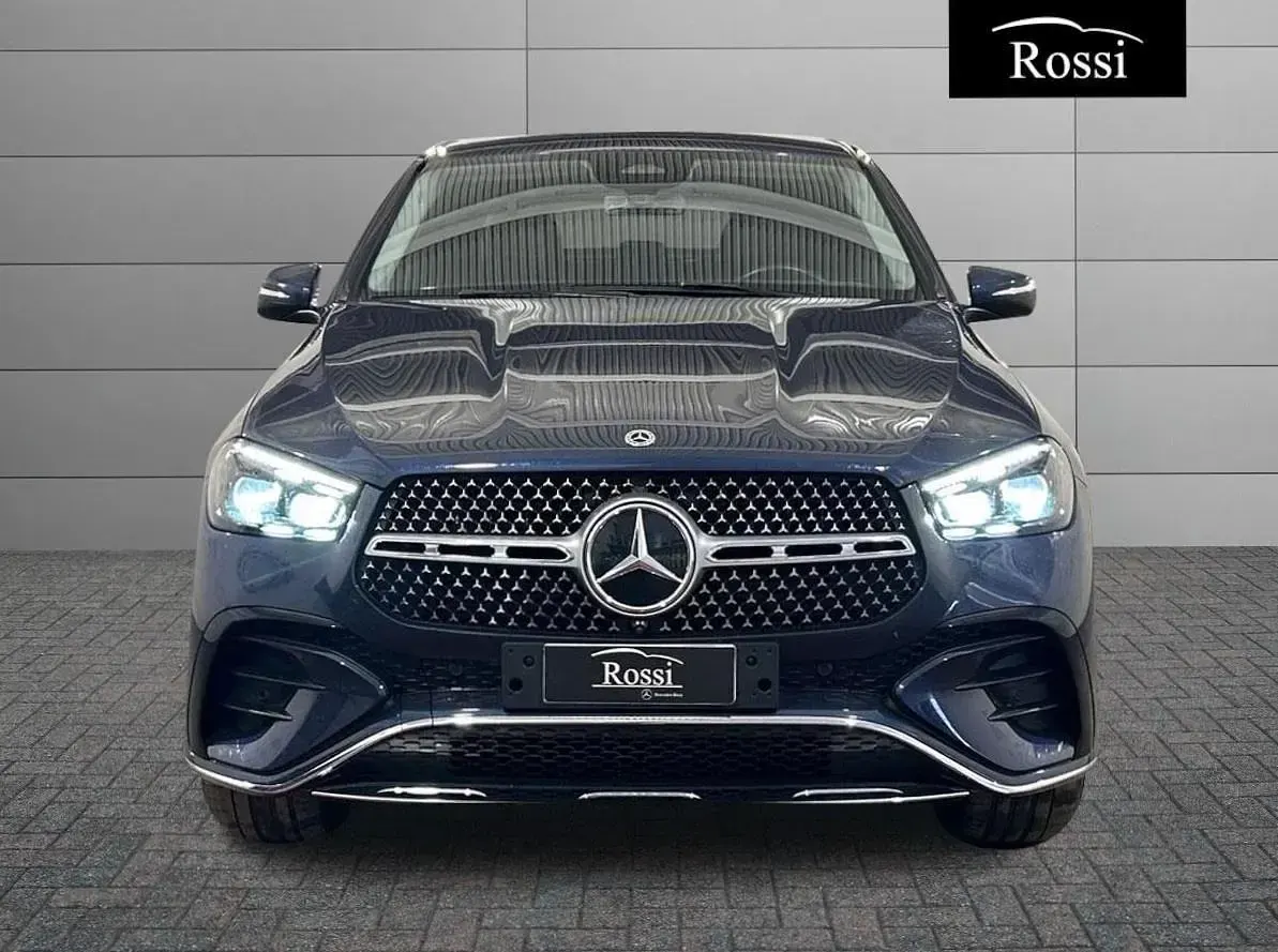 Usata Mercedes GLE300 Advanced Plus 269 CV (197 kW) 2024 Blu metallizzato SUV