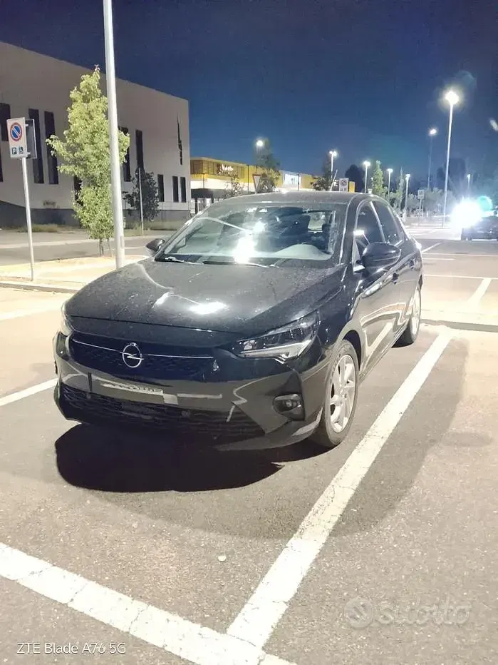 Usata Opel Corsa GS Line 101 CV (74 kW) 2020 Nero Utilitaria
