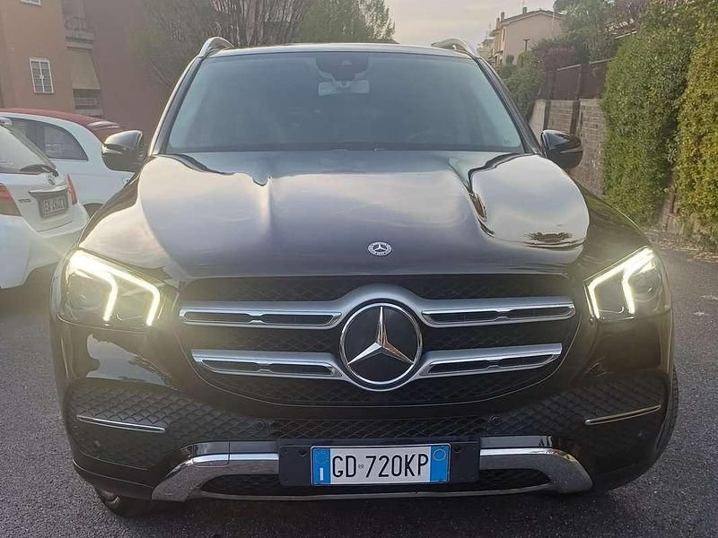 Usata Mercedes GLE300 333 CV (244 kW) 2021 Nero SUV