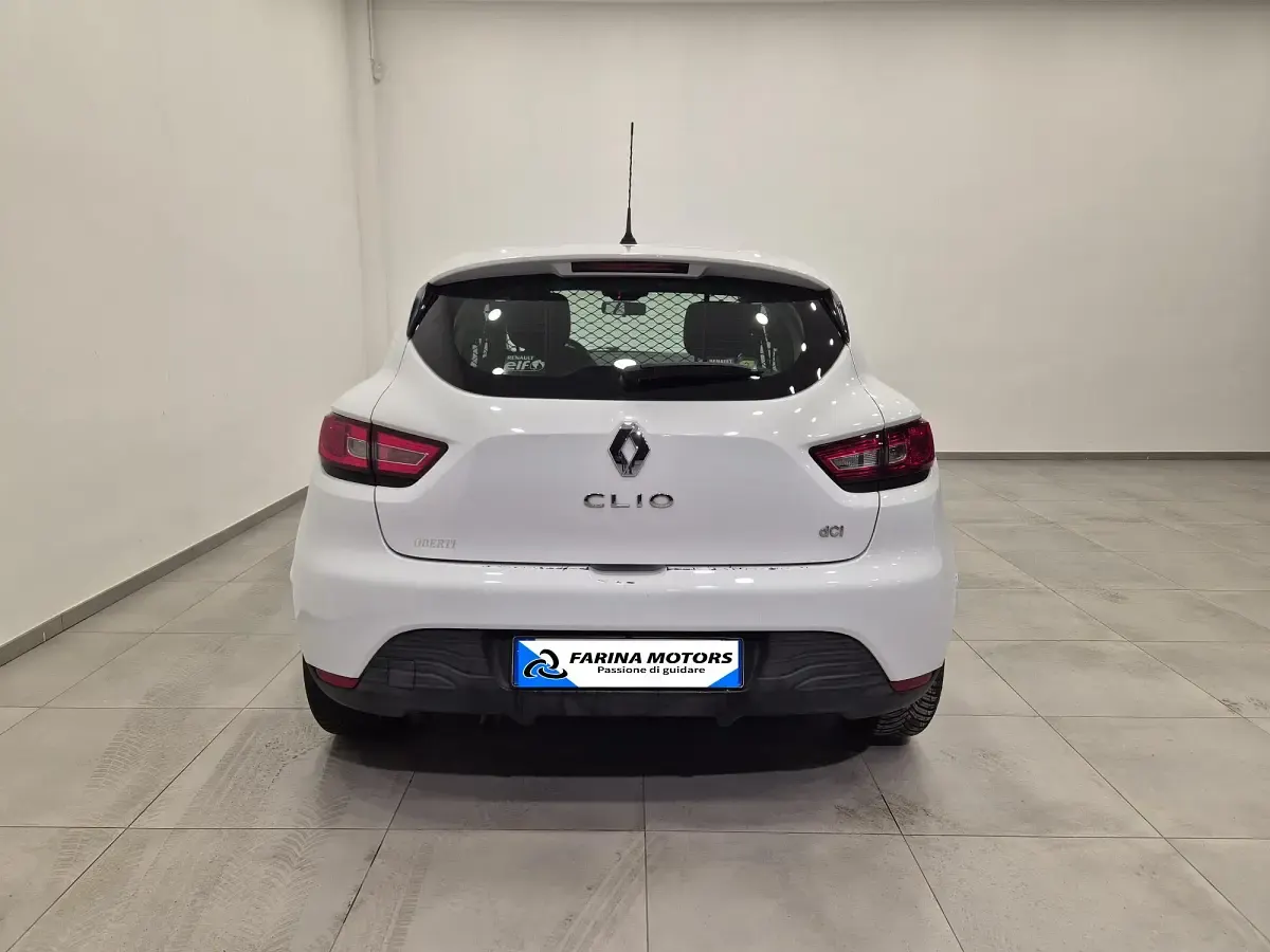 Begagnad Renault Clio IV 75 HK (55 kW) 2016 Vit Van