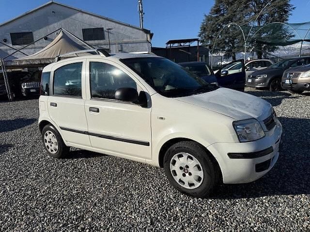 Usata Fiat Panda Easy 69 CV (50 kW) 2012 Bianco Utilitaria