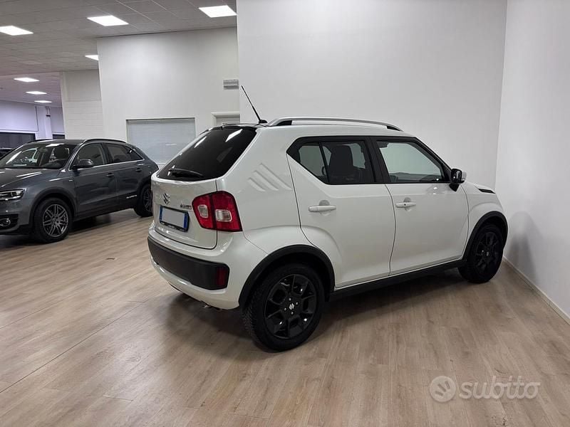 Usata Suzuki Ignis 90 CV (66 kW) 2018 Bianco Utilitaria