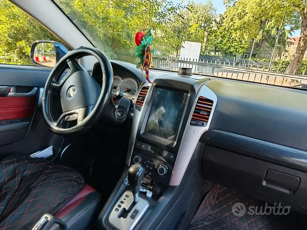 Usata Chevrolet Captiva 127 CV (93 kW) 2009 Bluazzurro SUV