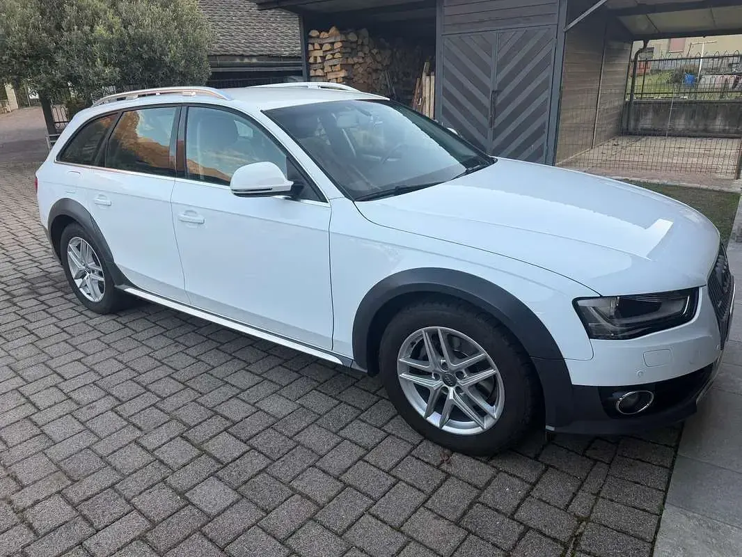 Usata Audi A4 Allroad Advanced Plus 190 CV (139 kW) 2016 Station wagon