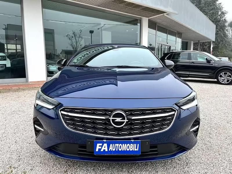 Usata Opel Insignia Sport 122 CV (89 kW) 2021 Blu Berlina