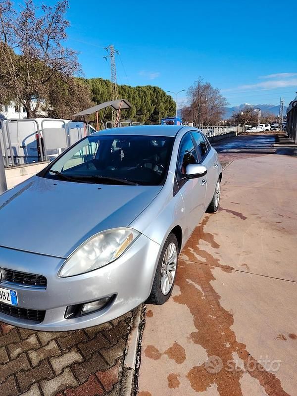 Usata Fiat Bravo 120 CV (88 kW) 2008 Grigio Utilitaria