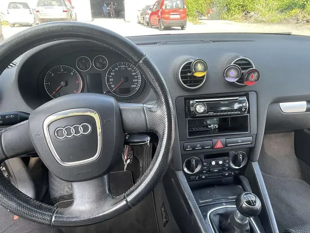 Usata Audi A3 Ambition 105 CV (77 kW) 2007 Utilitaria