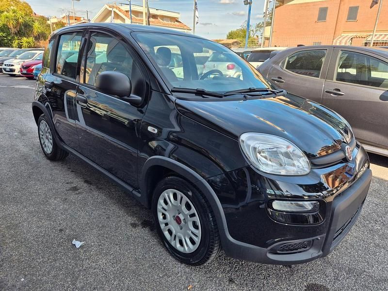 Nuova Fiat Panda S 70 CV (51 kW) 2025 Nero Utilitaria