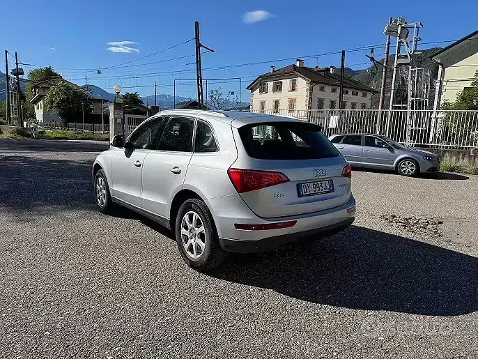 Usata Audi Q5 170 CV (125 kW) 2010 Grigio SUV