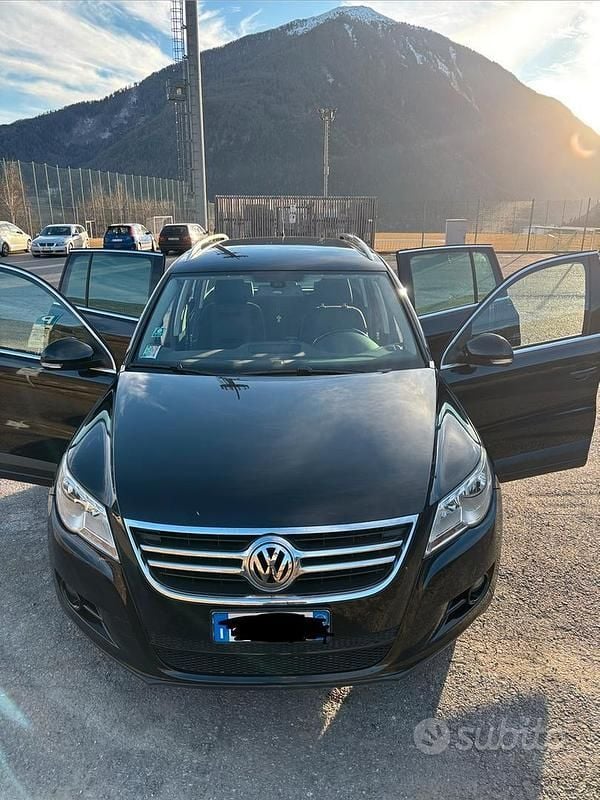 Usata VW Tiguan Sport 140 CV (102 kW) 2008 Nero SUV