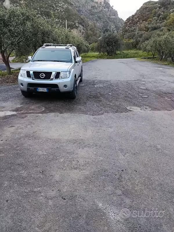 Usata Nissan Navarra 190 CV (139 kW) 2013 SUV