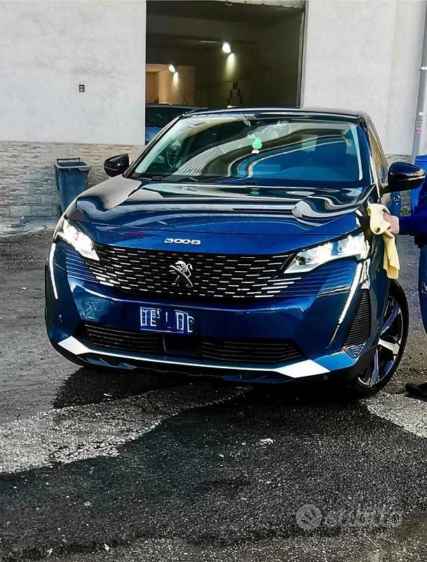 Usata Peugeot 3008 Allure 131 CV (96 kW) 2022 Blu Station wagon