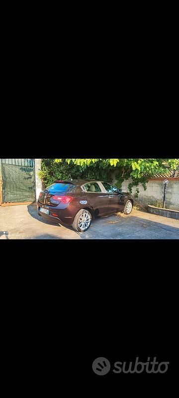 Usata Alfa Romeo Giulietta 120 CV (88 kW) 2016 Nero Berlina