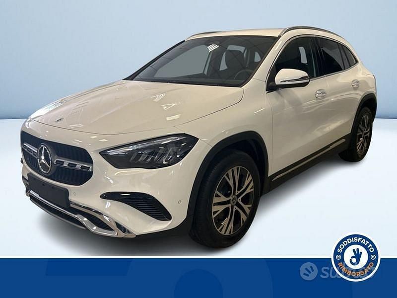 Usata Mercedes GLA200 Advanced Plus 149 CV (109 kW) 2025 Bianco SUV