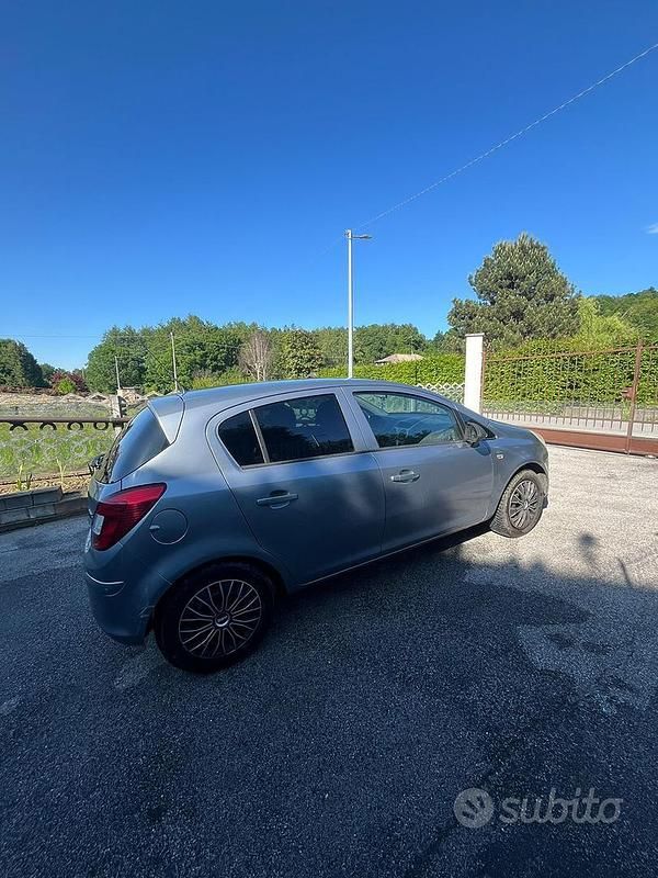 Usata Opel Corsa 2008 Grigio Utilitaria