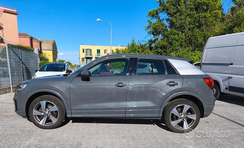 Usata Audi Q2 Admired 116 CV (85 kW) 2020 Grigio SUV