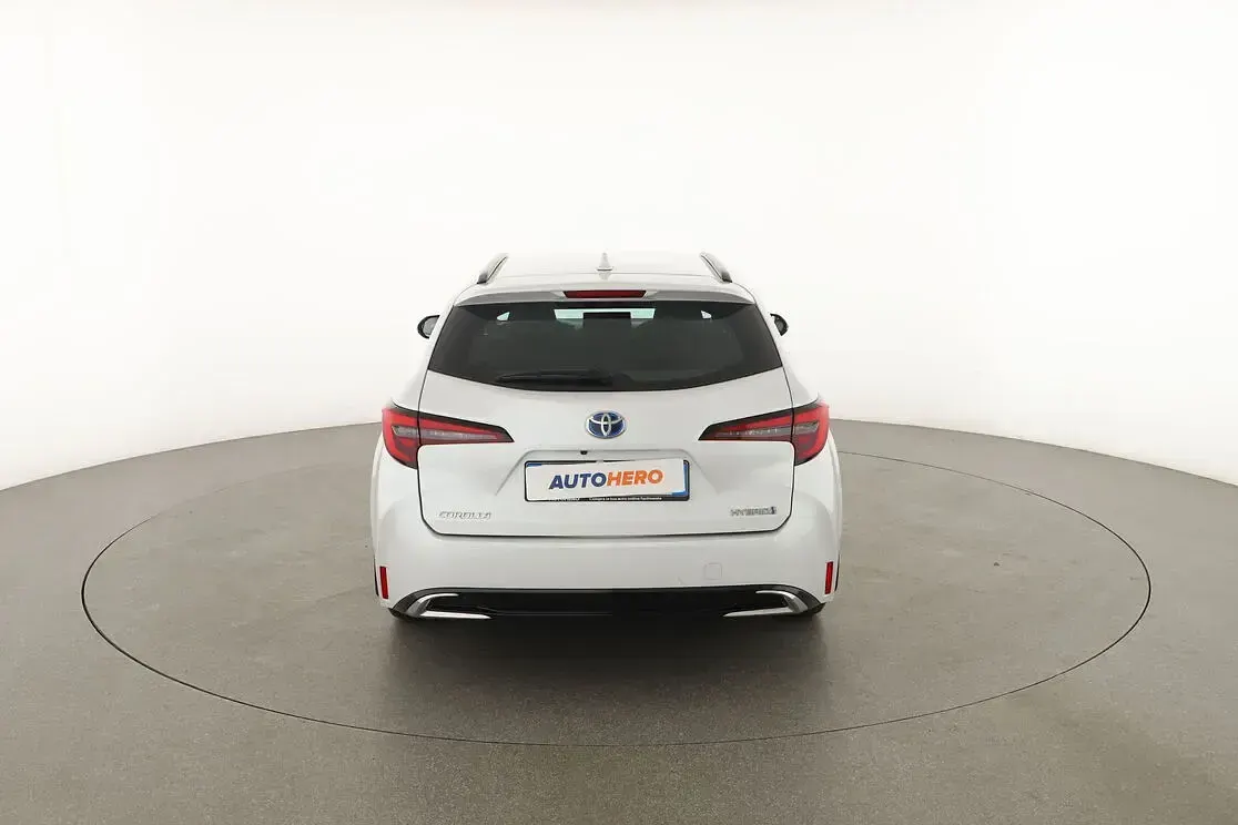 Usata Toyota Corolla Active 140 CV (102 kW) 2023 Bianco