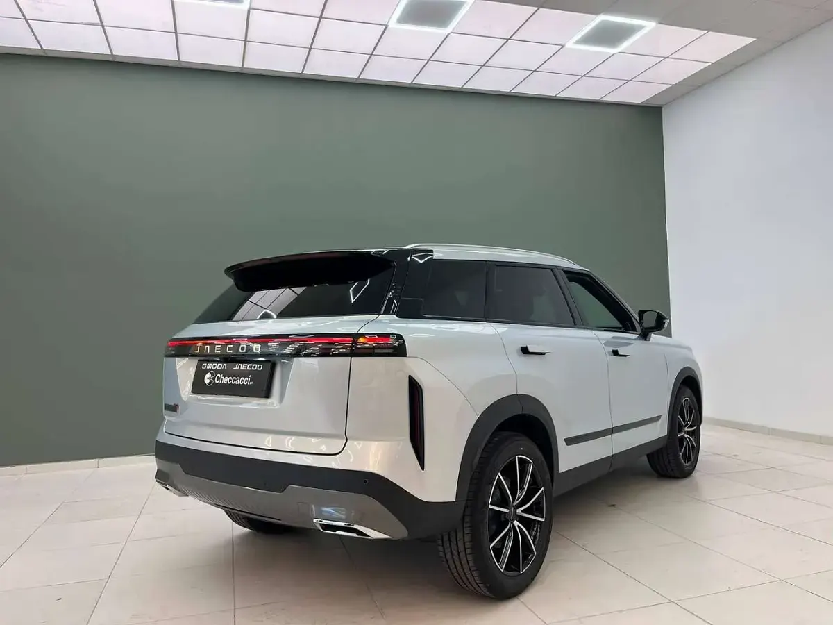 Nuova Jaecoo 7 147 CV (108 kW) 2026 Argento SUV