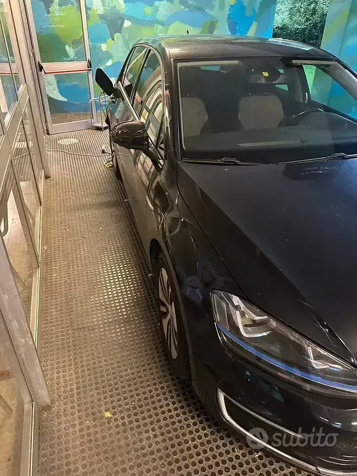 Usata VW e-Golf 85 kW (116 CV) 2015 Utilitaria