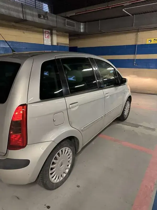 Usata Lancia Musa 95 CV (69 kW) 2007 Monovolume