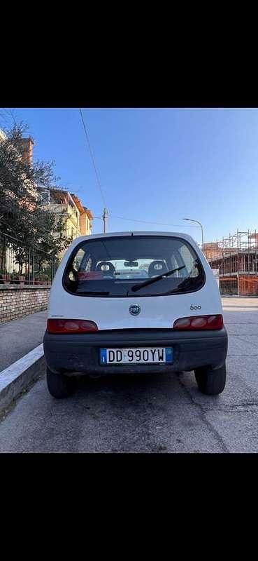 Usata Fiat 600 54 CV (39 kW) 2006 Utilitaria