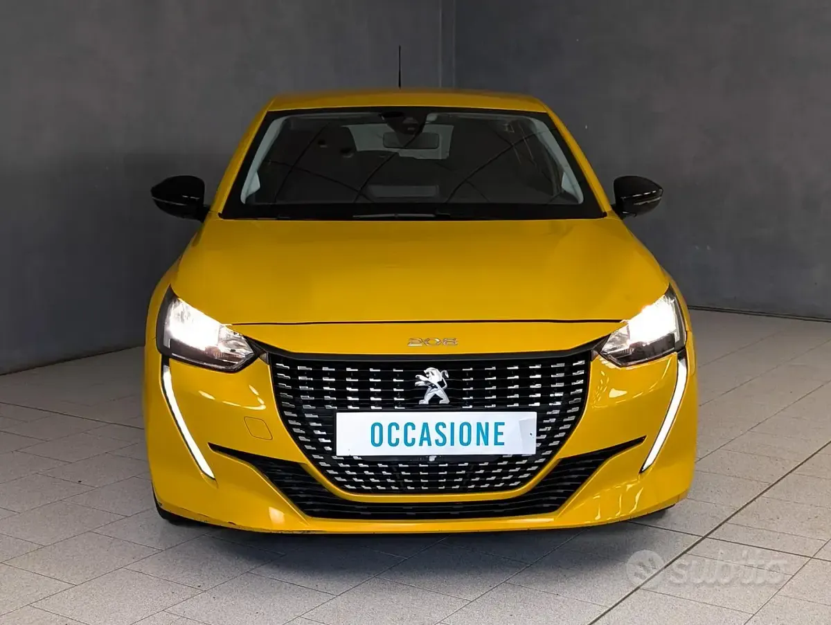 Gebraucht Peugeot 208 Active 75 PS (55 kW) 2023 Gelb Kleinwagen