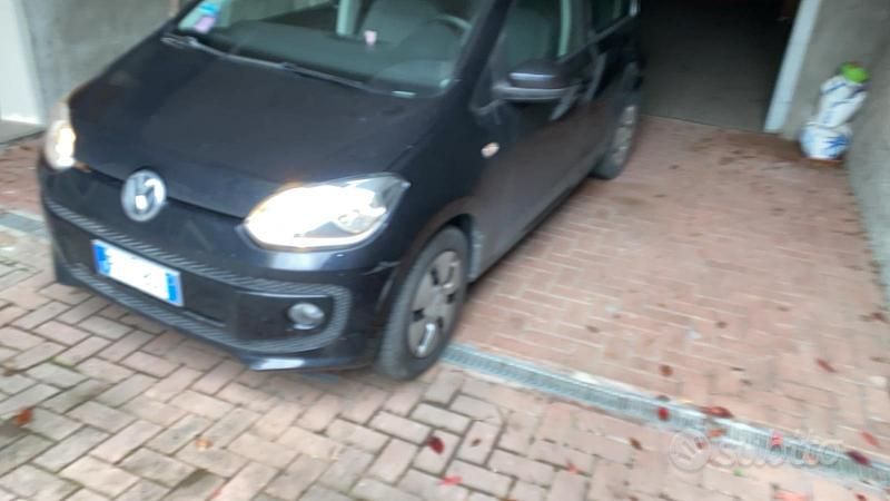 Usata VW up! 2016 Nero Utilitaria